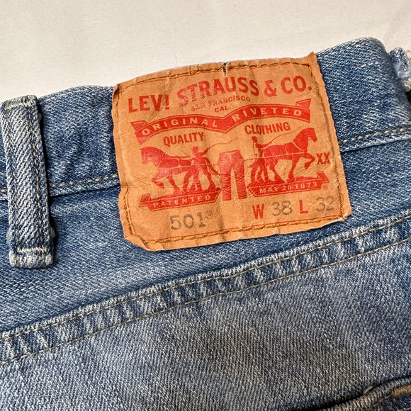 Levi’s 501 Original Fit Jeans | Button Fly | Classic Straight Leg | W38 L32 - Picture 3 of 11